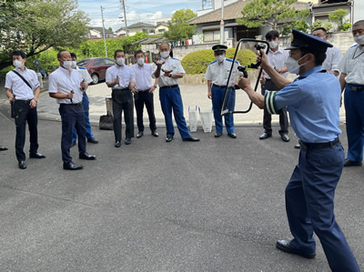 防護盾の取扱い訓練